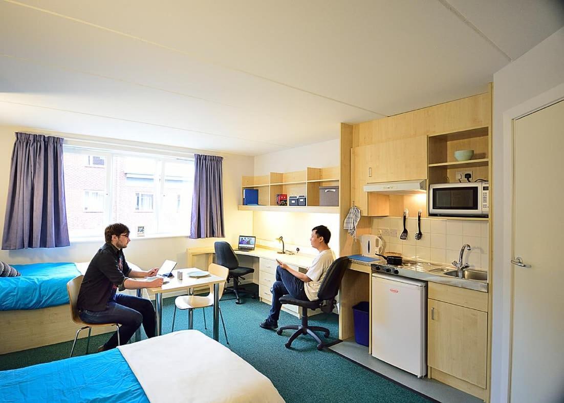 Broadgate Park Beeston Nottingham Apartman Kültér fotó